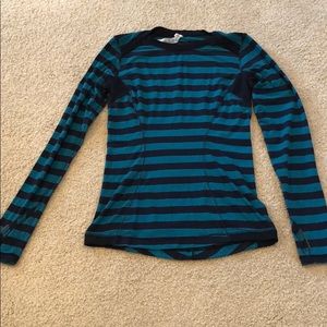 Lululemon Long Sleeve Tee size 6
